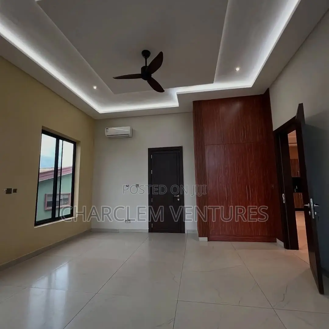 5bdrm House in Charclem Ventures, Accra Metropolitan for sale
