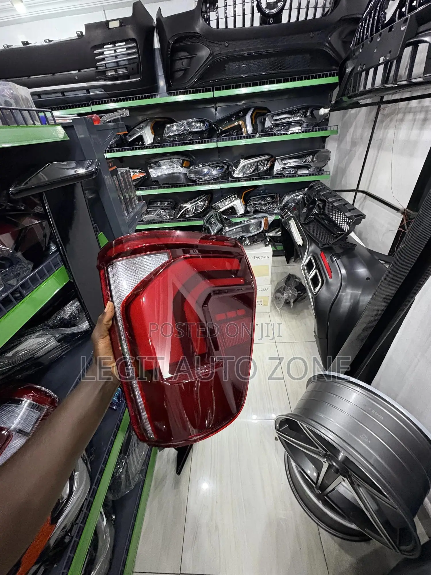 Ford F150 2021,2022,2023, Spec Taillights Available