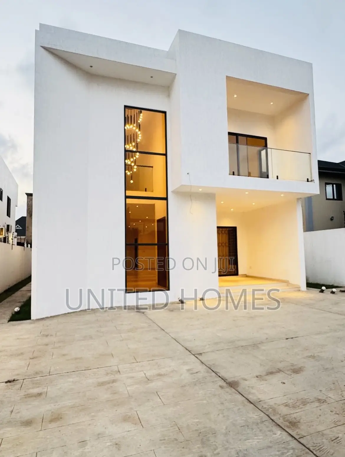 4bdrm House in East Legon for sale