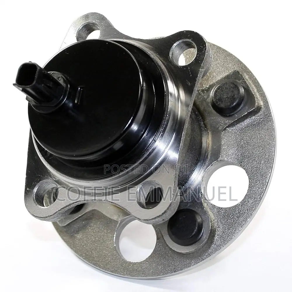 Toyota Vitz /Yaxis Feel Hub 2009 2010