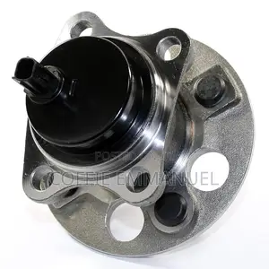 Toyota Vitz /Yaxis Feel Hub 2009 2010