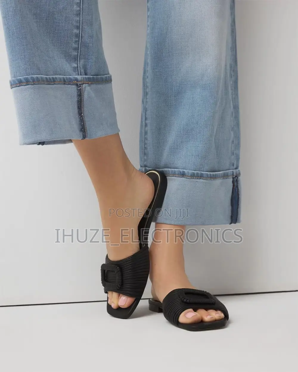 Modern Strappy Slide for Ladies (Us Size 8/9)