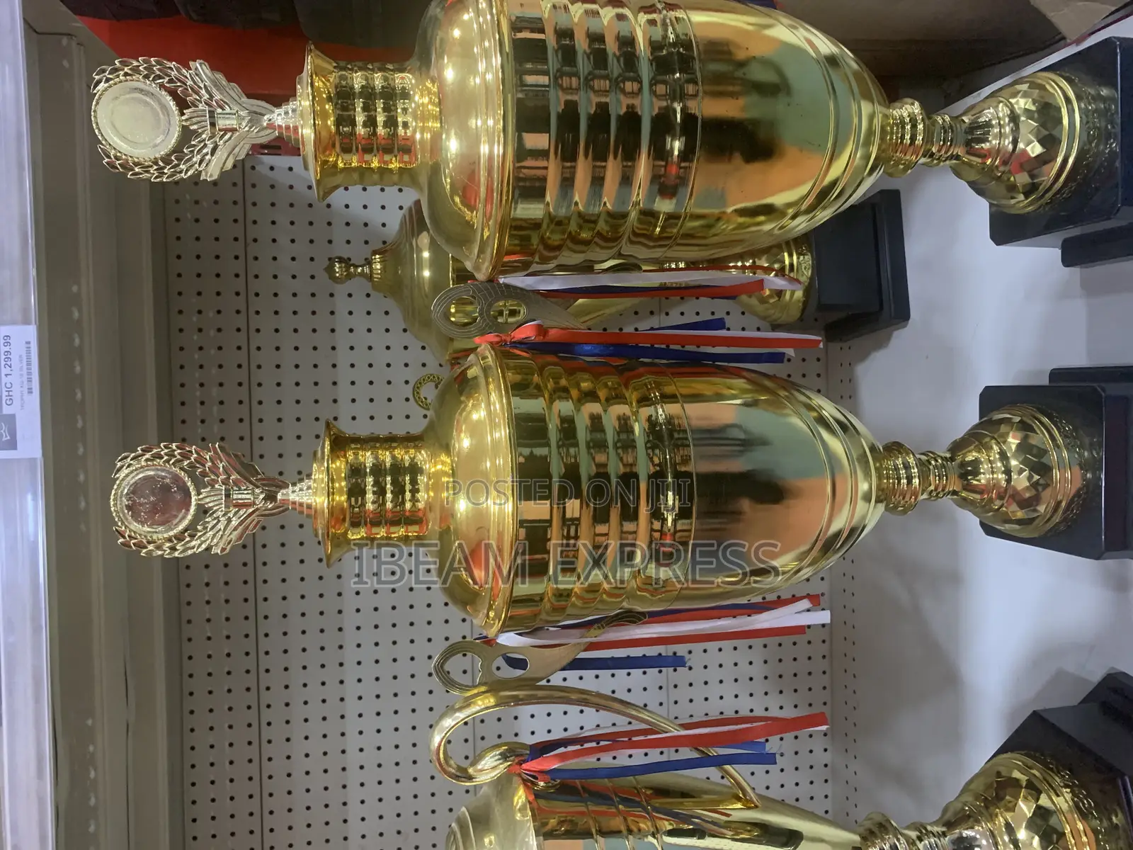 Trophies and Award Plaques