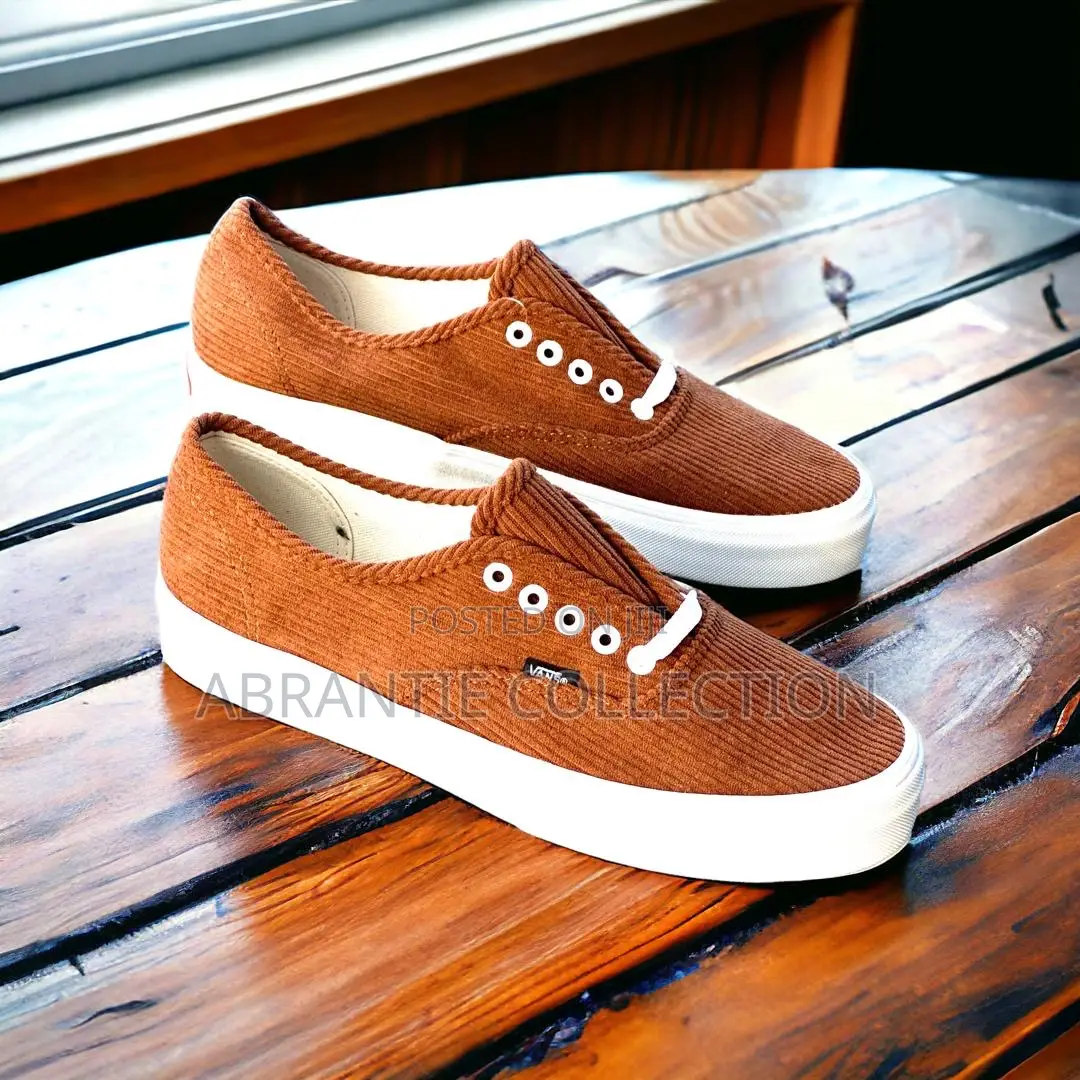 Authentic Vans Coudray Brown/White Available