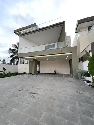 5bdrm Mansion in Cantonments for sale