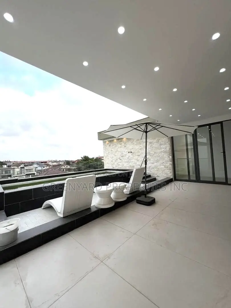 5bdrm Mansion in Cantonments for sale