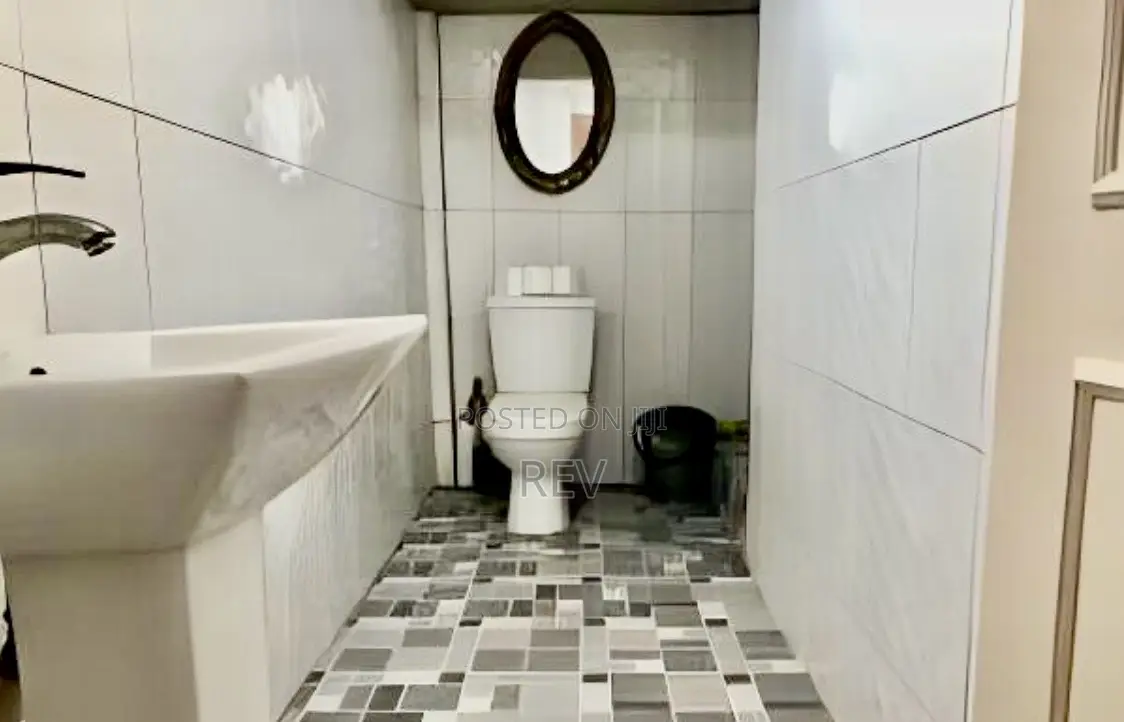 3bdrm Mansion in CP for sale