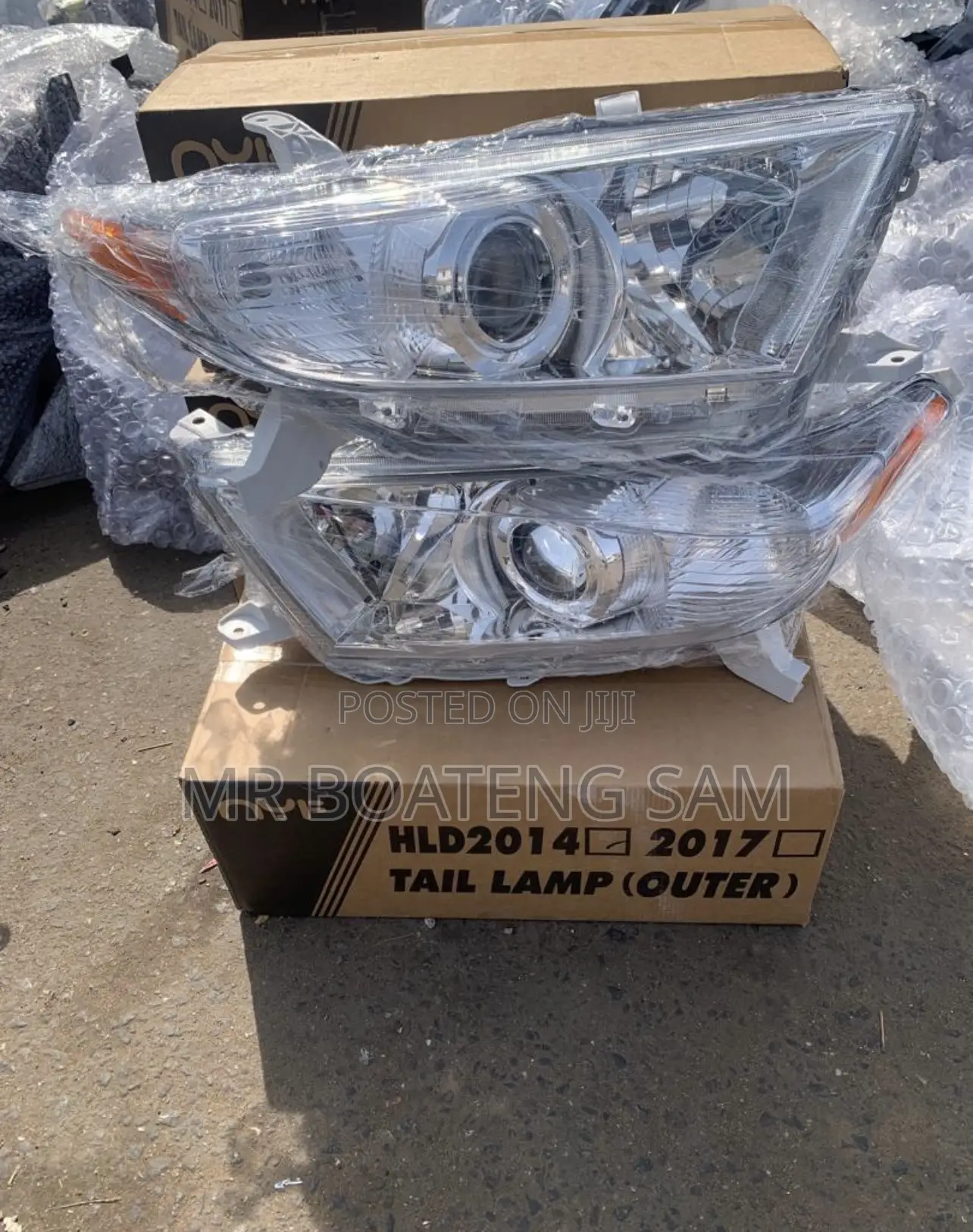 Toyota Highlander 2014 Headlight