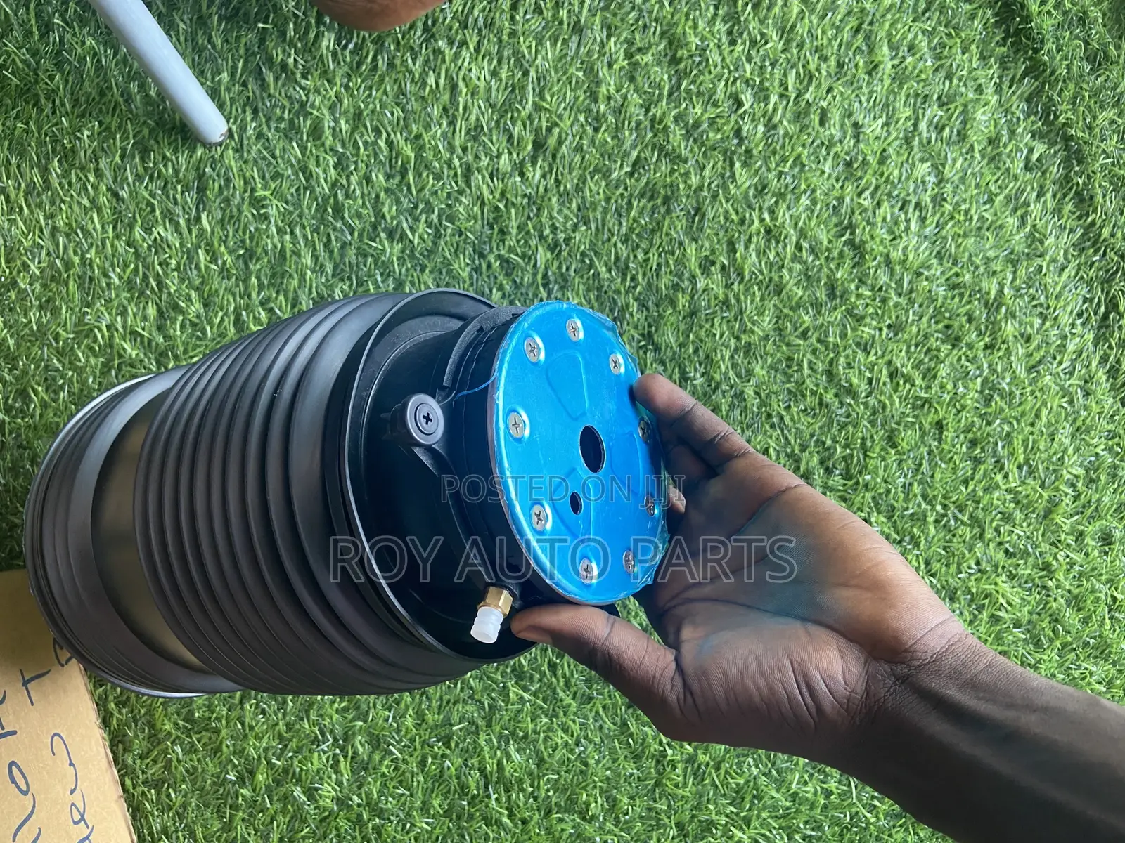 Mercedes Benz R22 Back Shocks