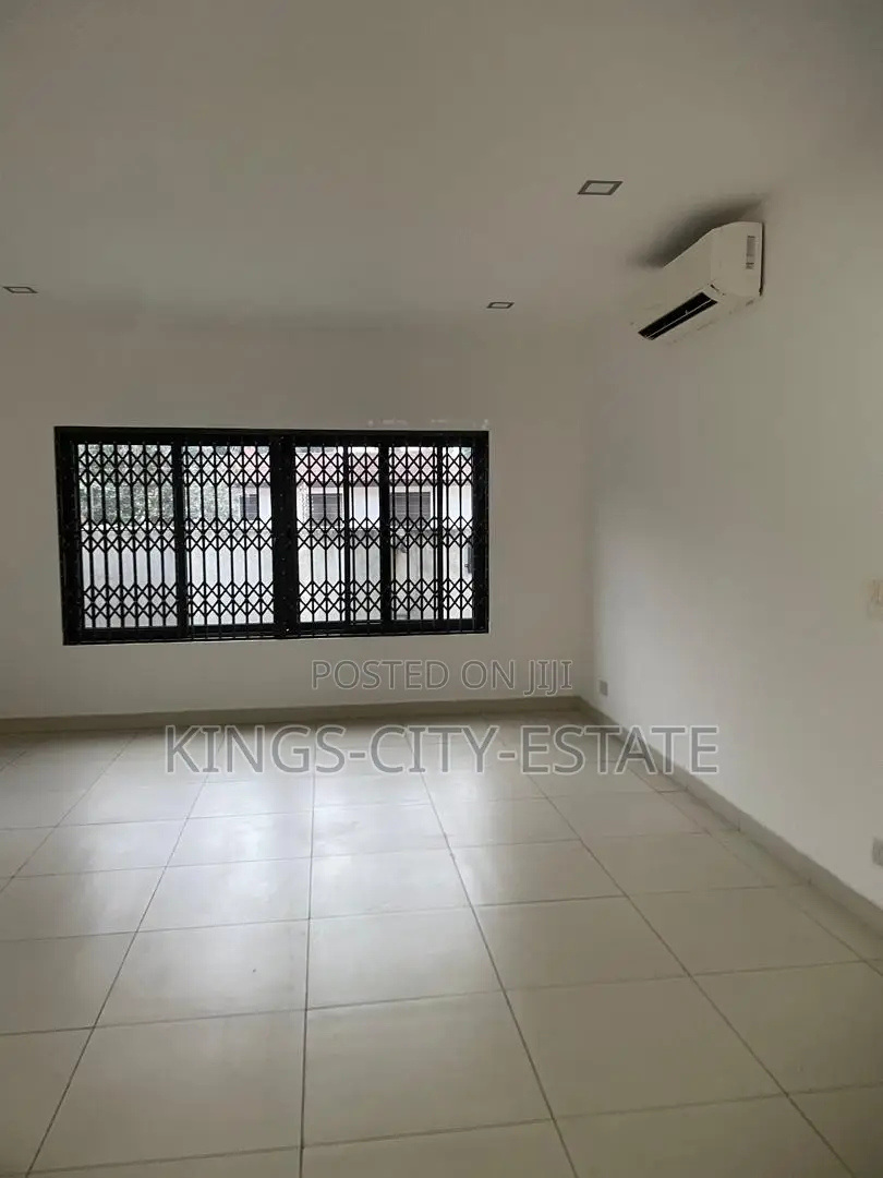 4bdrm House in Airport Residential for rent