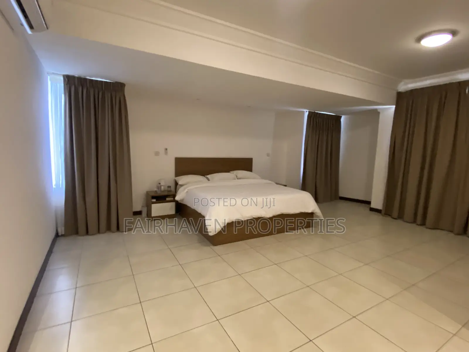 Fully Furnished 3 Bedrooms Apartment for Rent