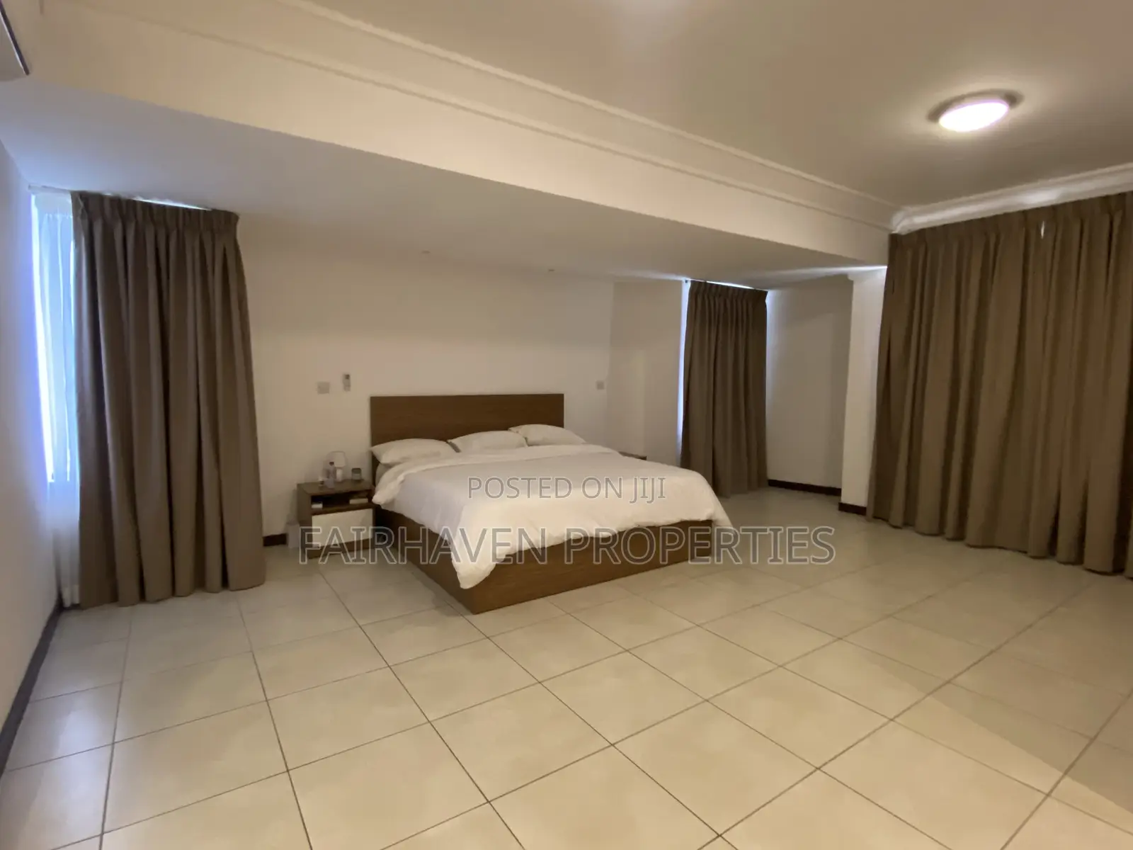 Fully Furnished 3 Bedrooms Apartment for Rent