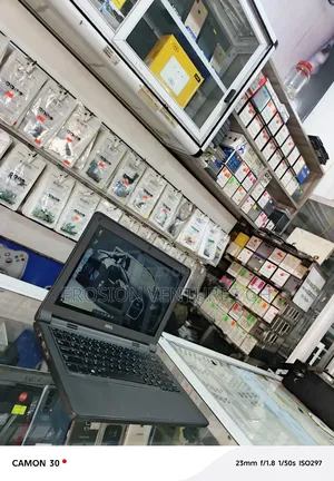 Laptop Dell Latitude 3320 4GB Intel HDD 500GB