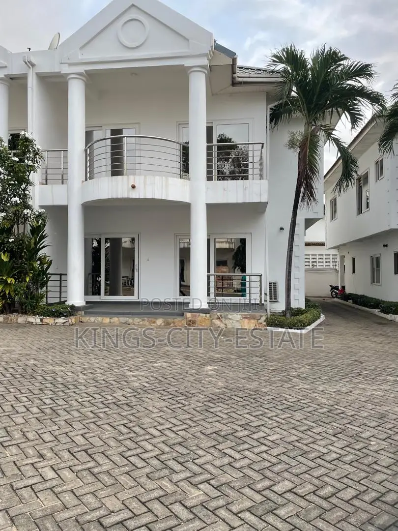 3bdrm House in Airport Residential for rent