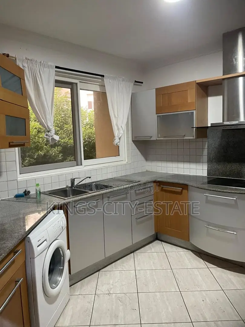 Furnished 3bdrm Apartment in Airport Residential for rent