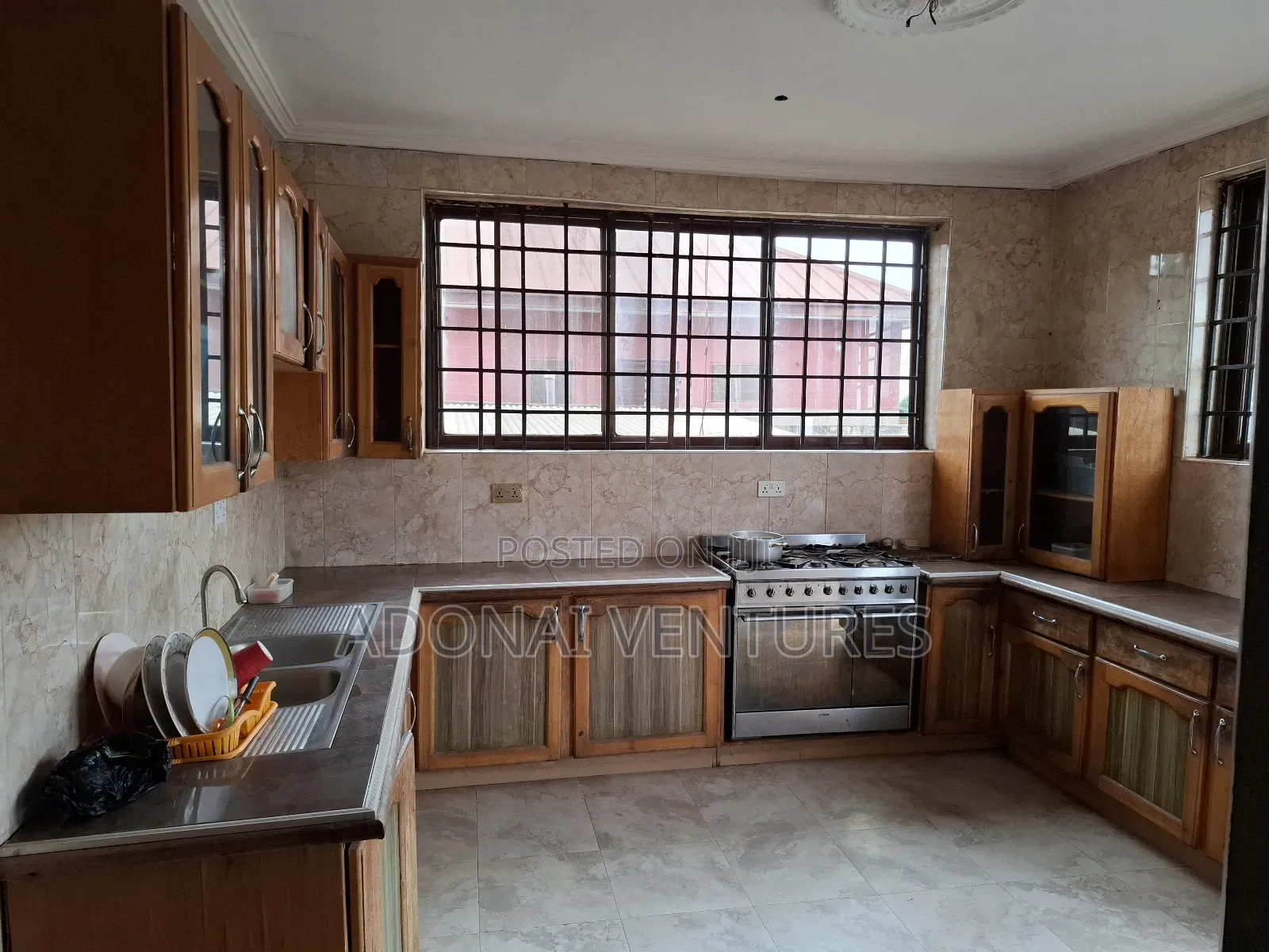 5bdrm House in Sokoban Ampayoo, Kumasi Metropolitan for rent