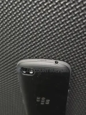 BlackBerry 9720 Black