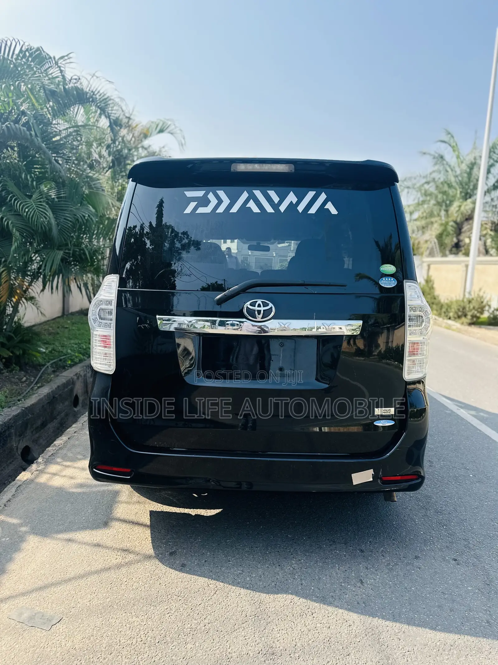 Toyota Voxy 2013 Black