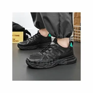 Men's Black Athletic Footwear: Casual, Airy Jogging Sneakers