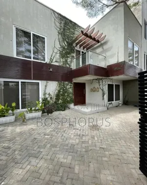 4bdrm House in Labone for sale