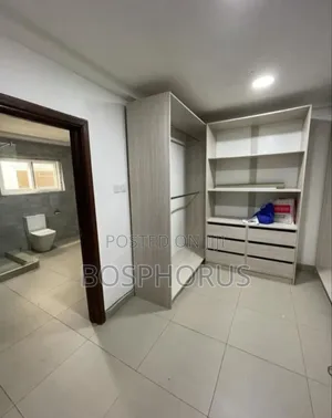 4bdrm House in Labone for sale