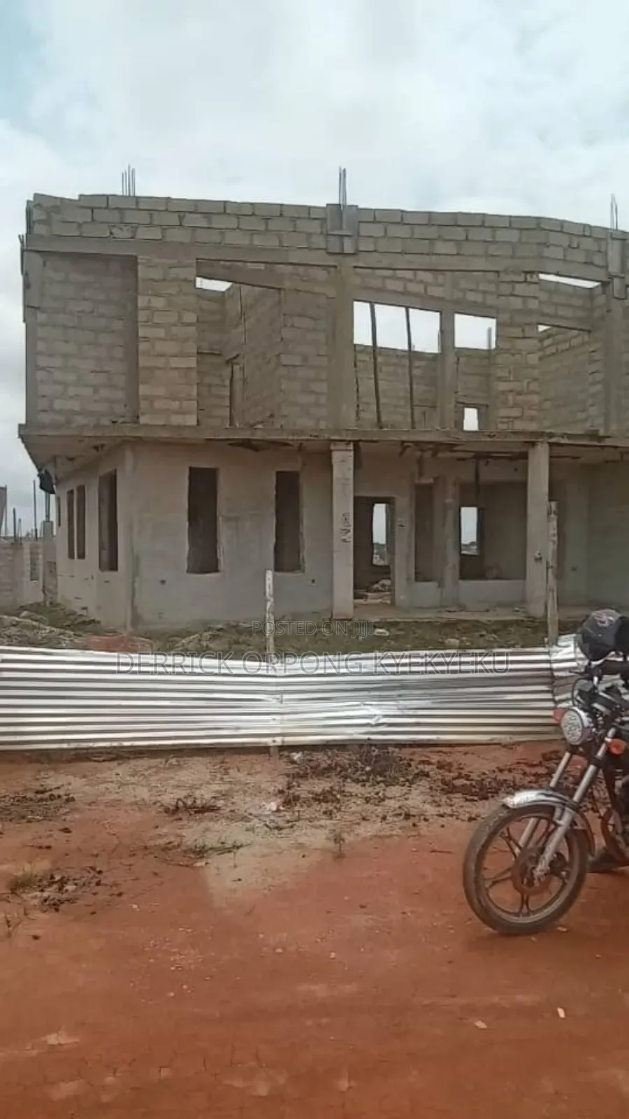 5bdrm House in Kansawrodo, Takoradi for sale