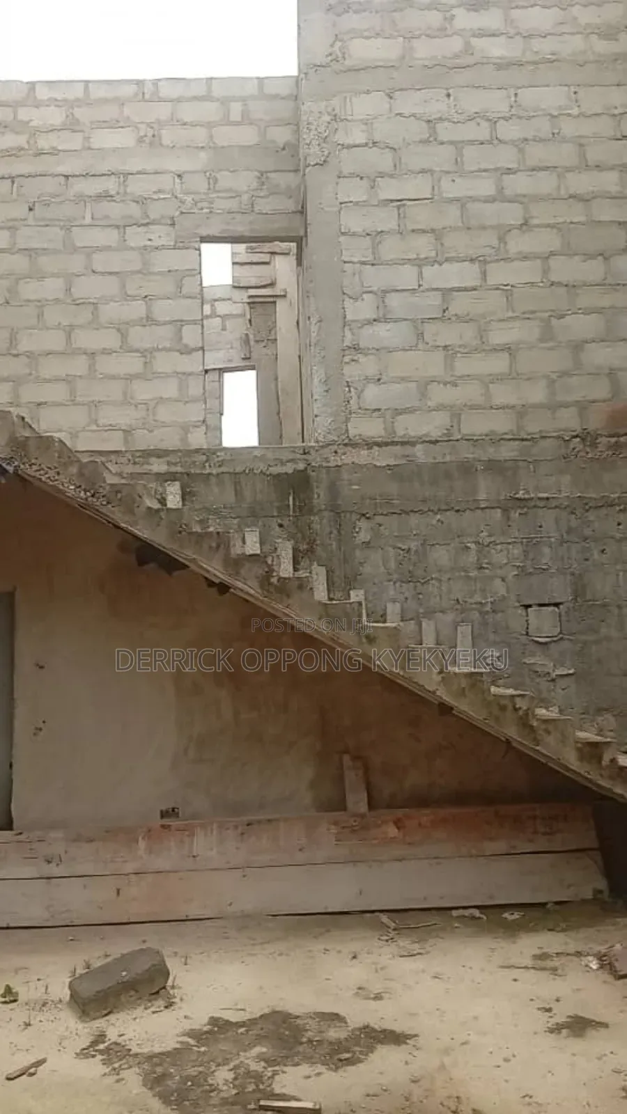 5bdrm House in Kansawrodo, Takoradi for sale