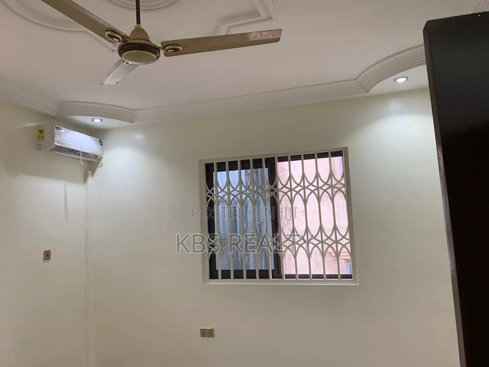 2bdrm Apartment in Ahodwo-Daban, Kumasi Metropolitan for rent