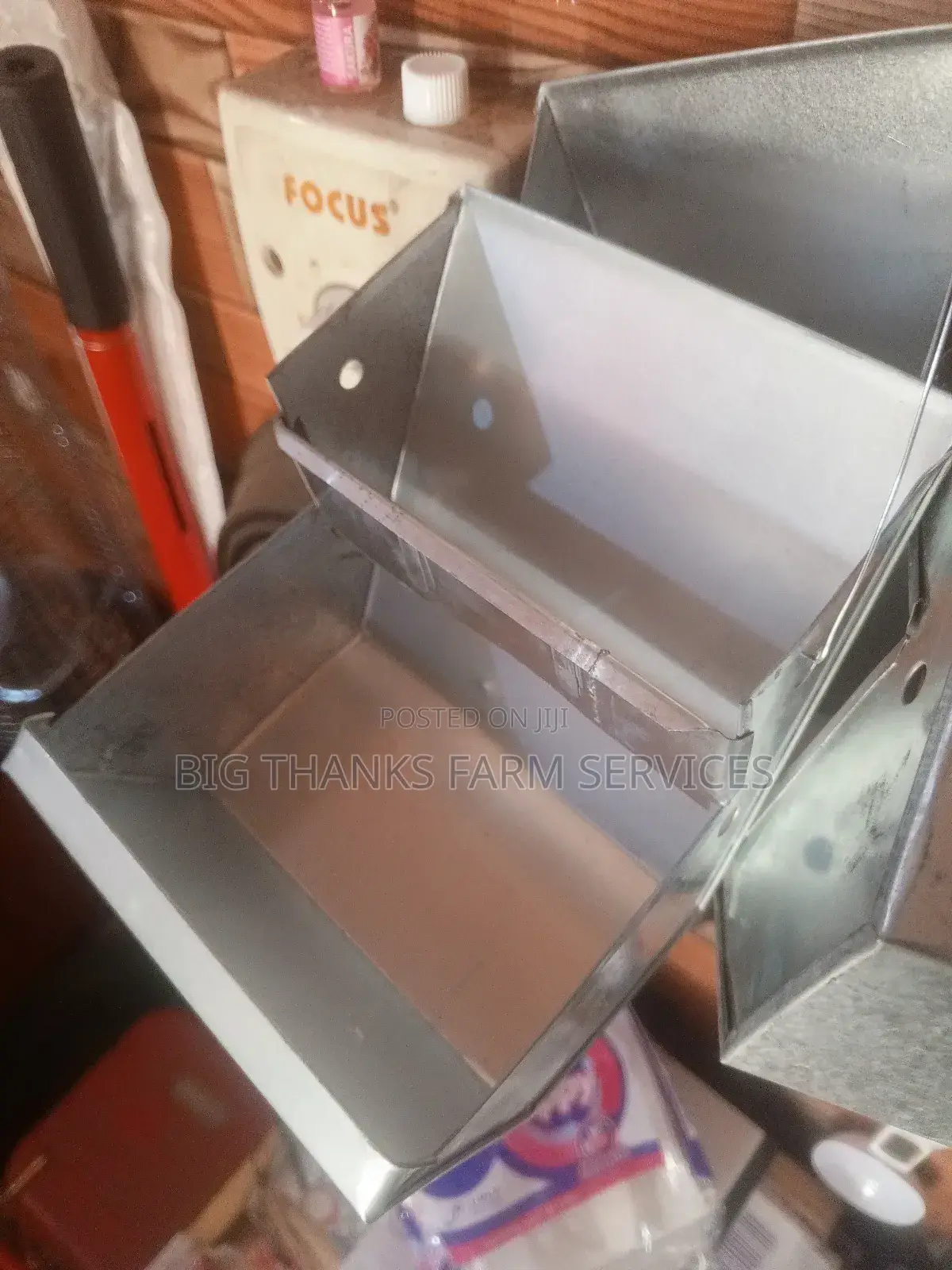 J Feeders From China Available