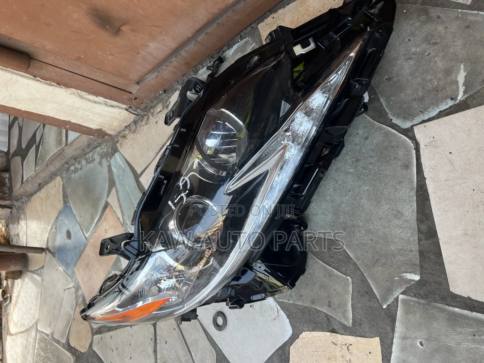 2016,2017,2018 Headlight For Lexus Es350