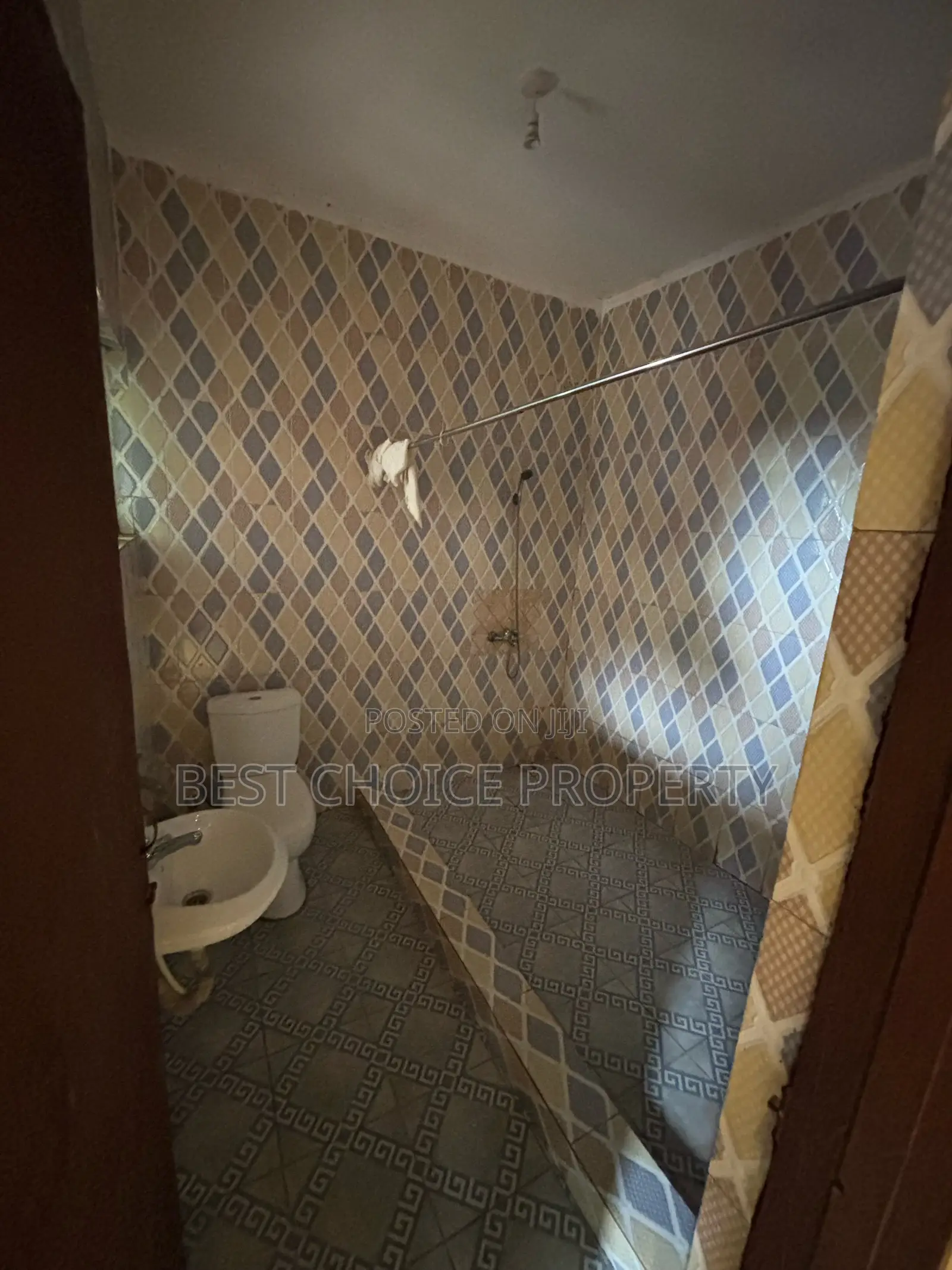 3 Bedroom Apartment for Rent at Adenta Accountancy