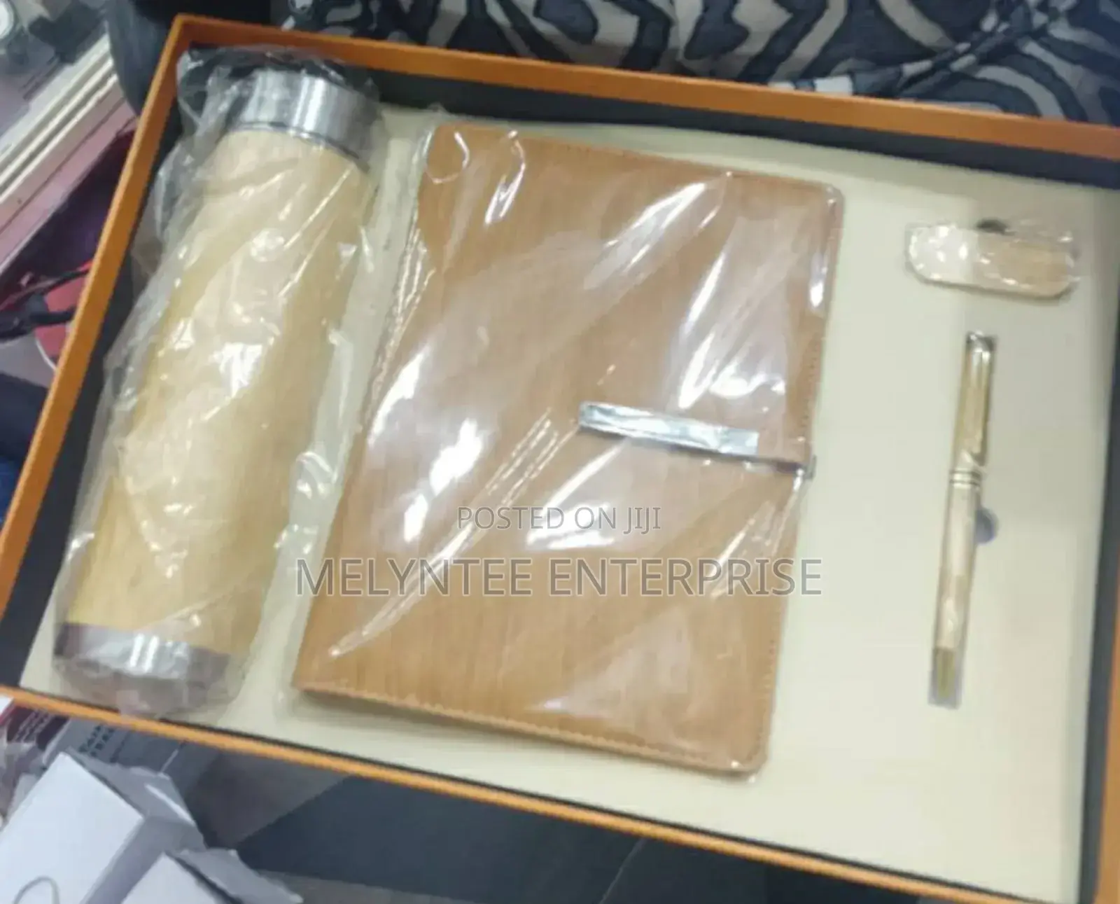 Executive Cooperate Bamboo Gift Set