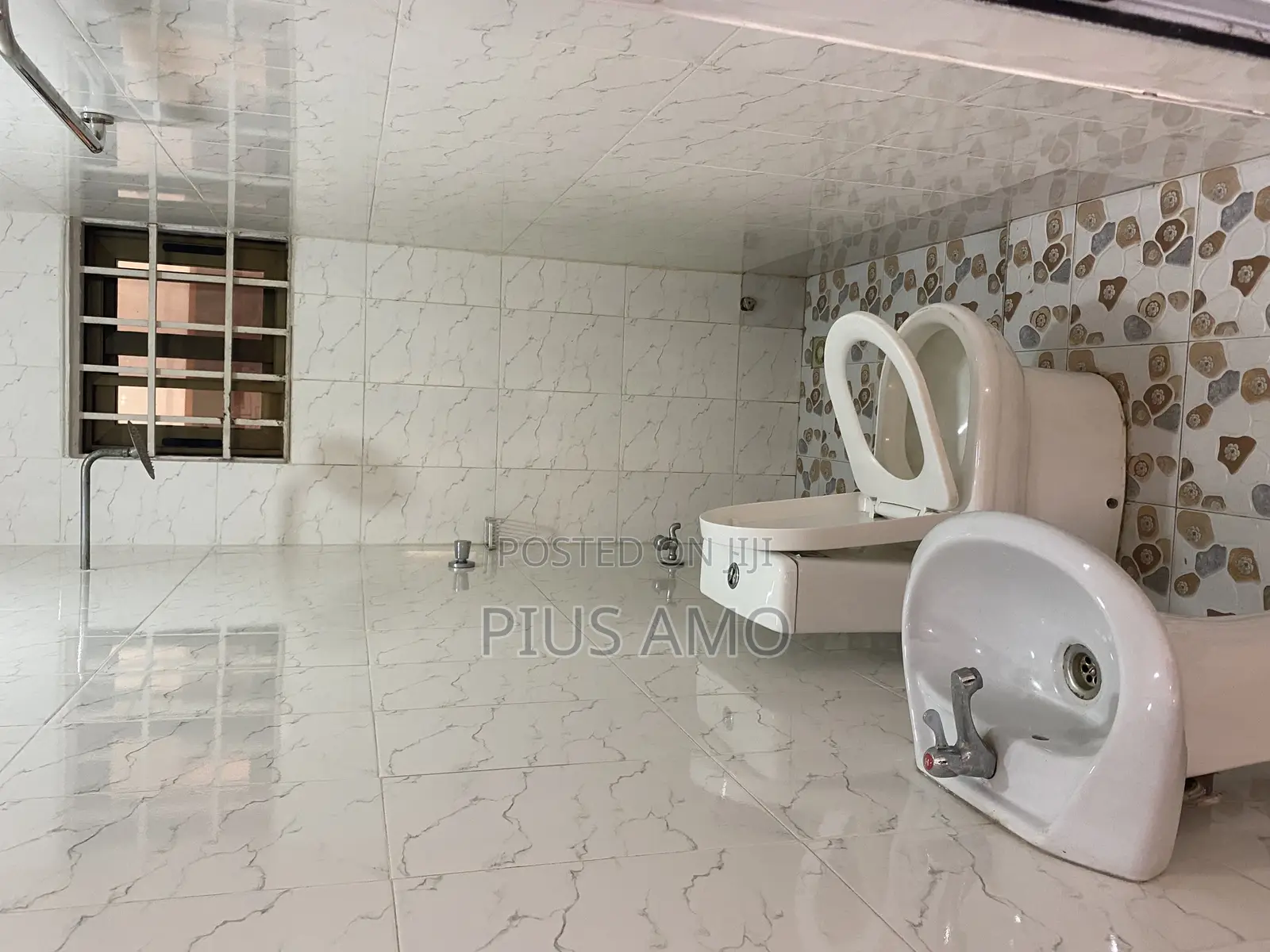 Executive Single Room Self Contained