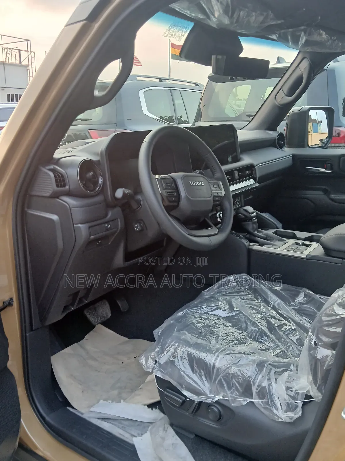 New Toyota Land Cruiser Prado 2.8 2025 Yellow