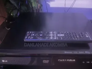 Lg LHD-Bt655 1000 Watts RMS