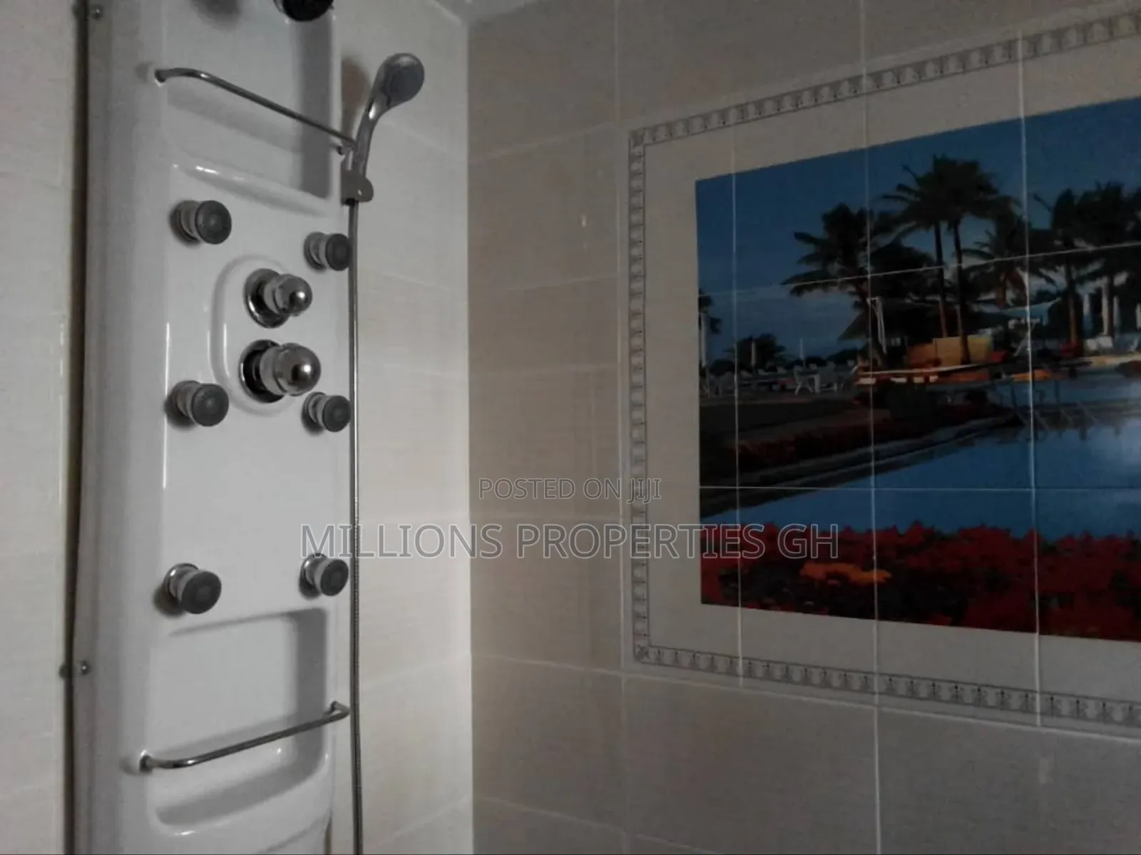 5bdrm House in Millions Properties, Kumasi Metropolitan for rent