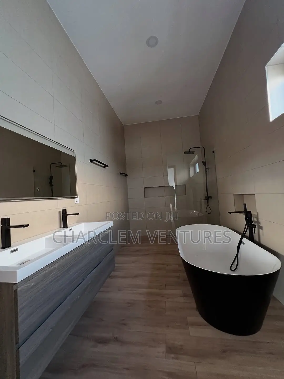 4bdrm House in Charclem Ventures, North Legon for sale