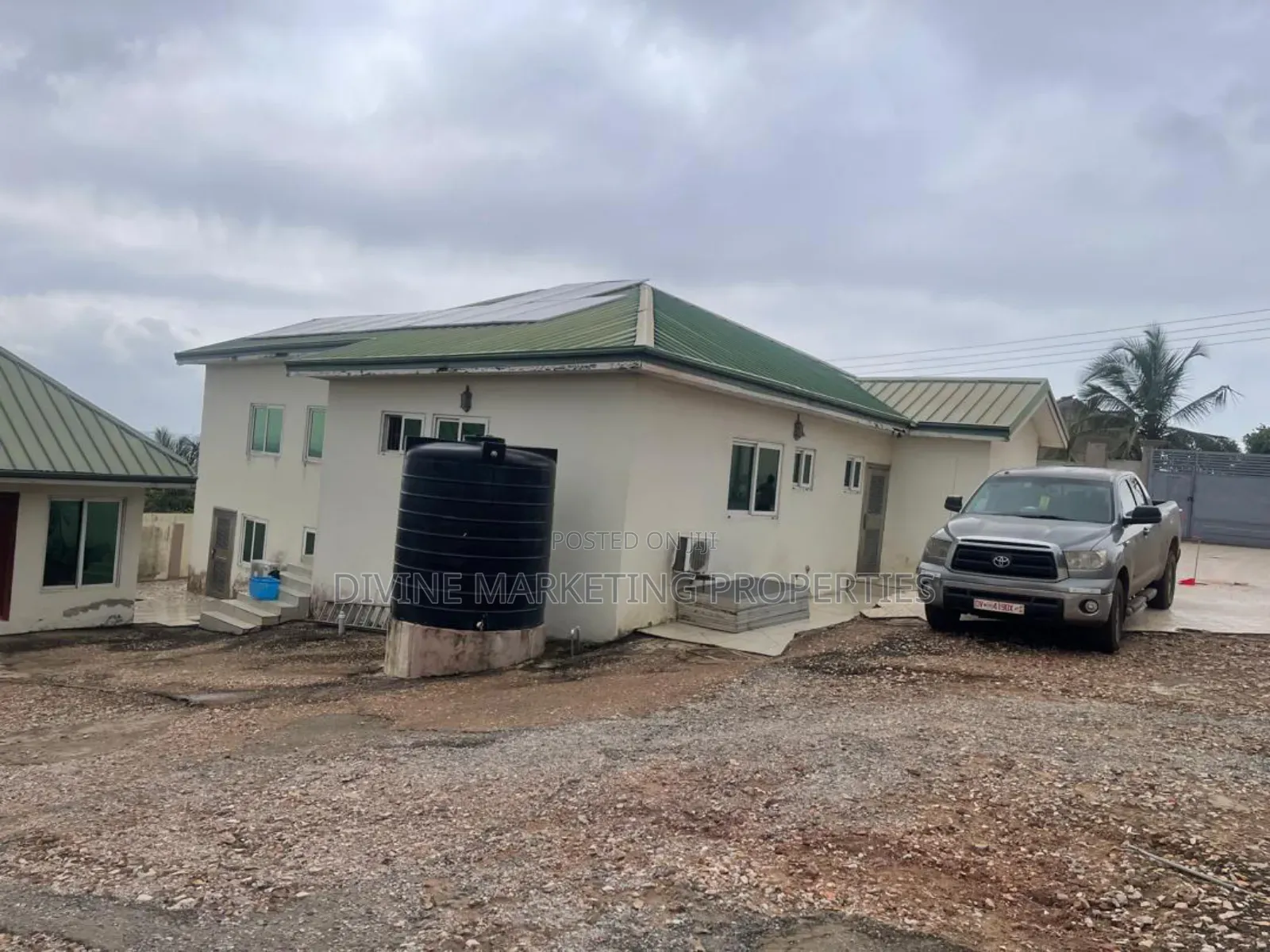 5bdrm House in Cp, Gbawe for sale