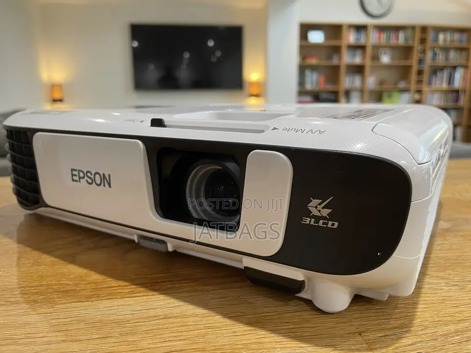 Epson Powerful Projector From Uk With Warranty (Free Delivery)