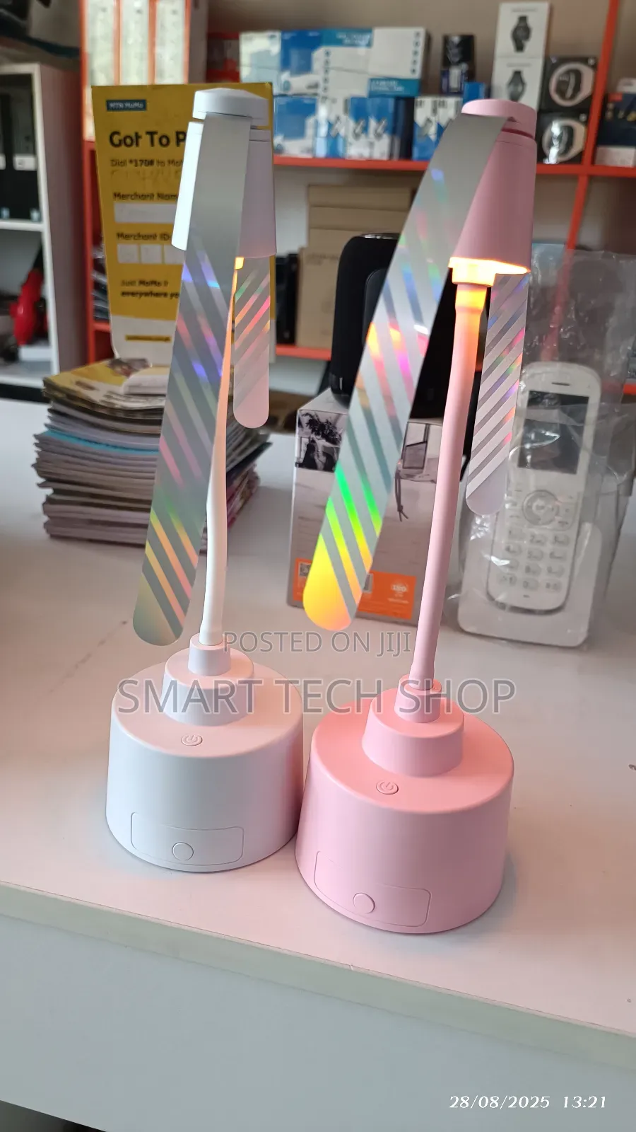 Fly Repeller Portable Mosquito Repellent Fan With Lighting.