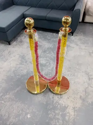 A Pair of Crystal Glass Barricade for Multi-Purpose Functions