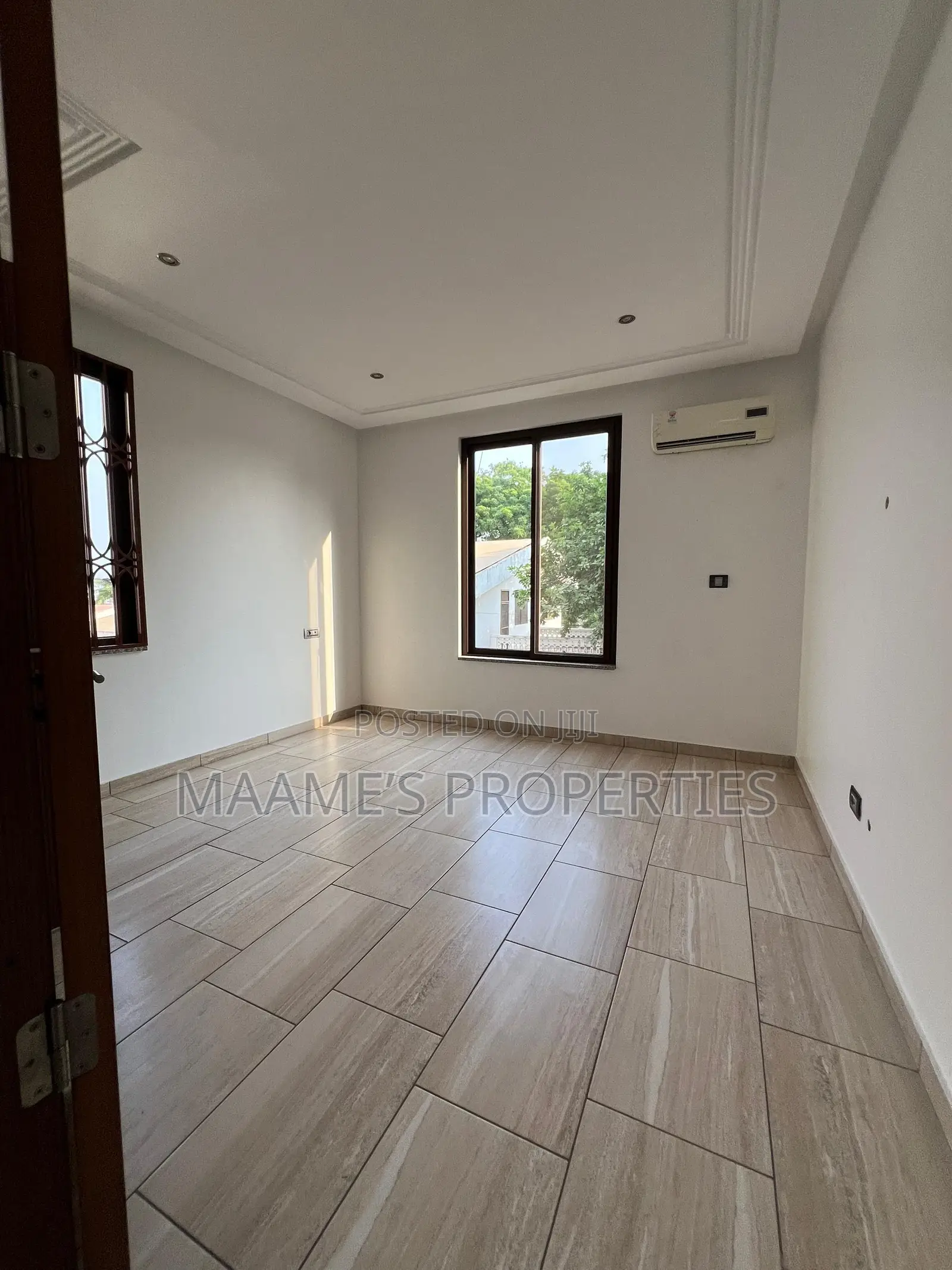 4bdrm Duplex in East Legon for rent
