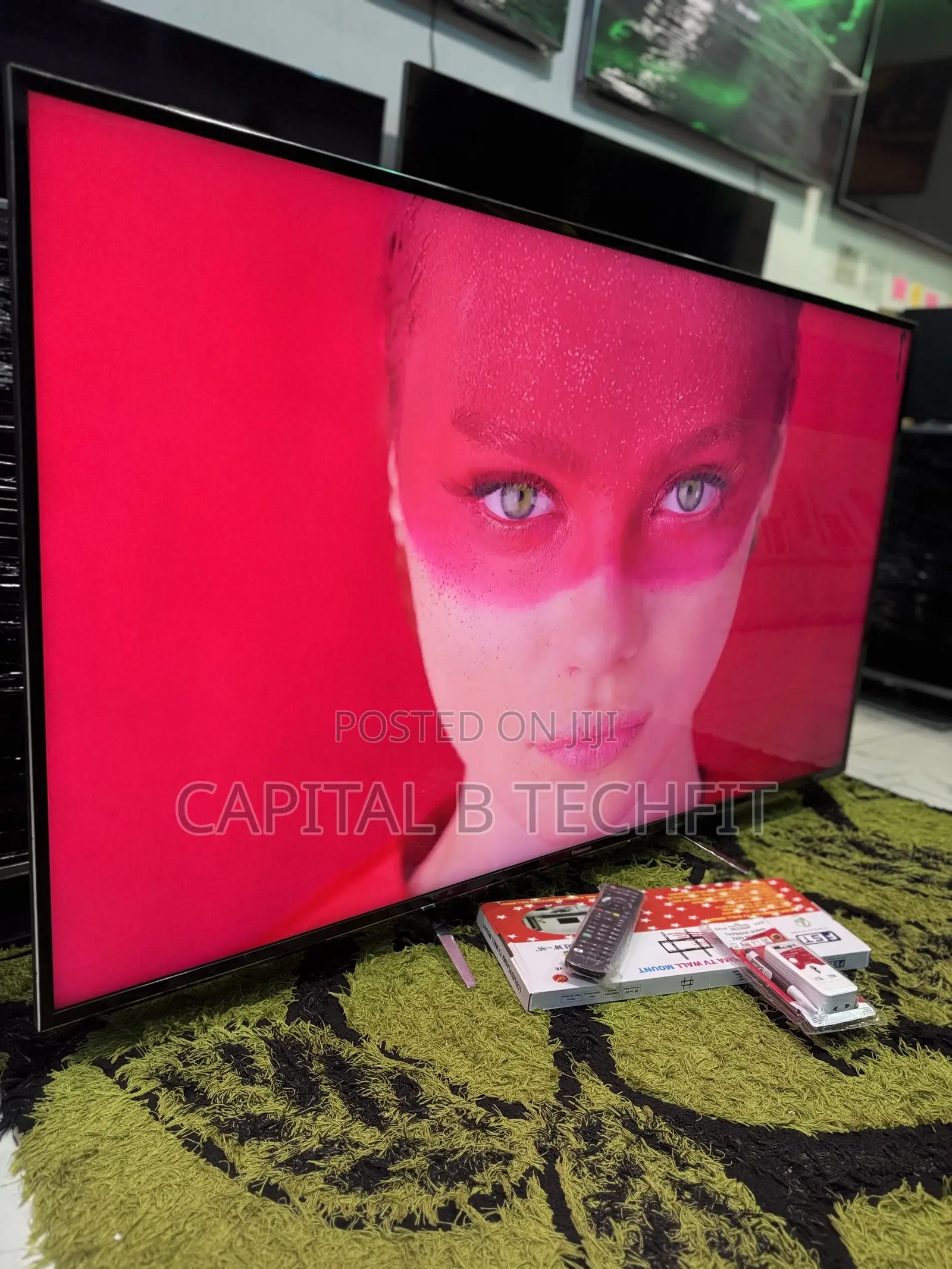 65inches Full Digital Satellite Ultra Hd Led Panasonic Machine