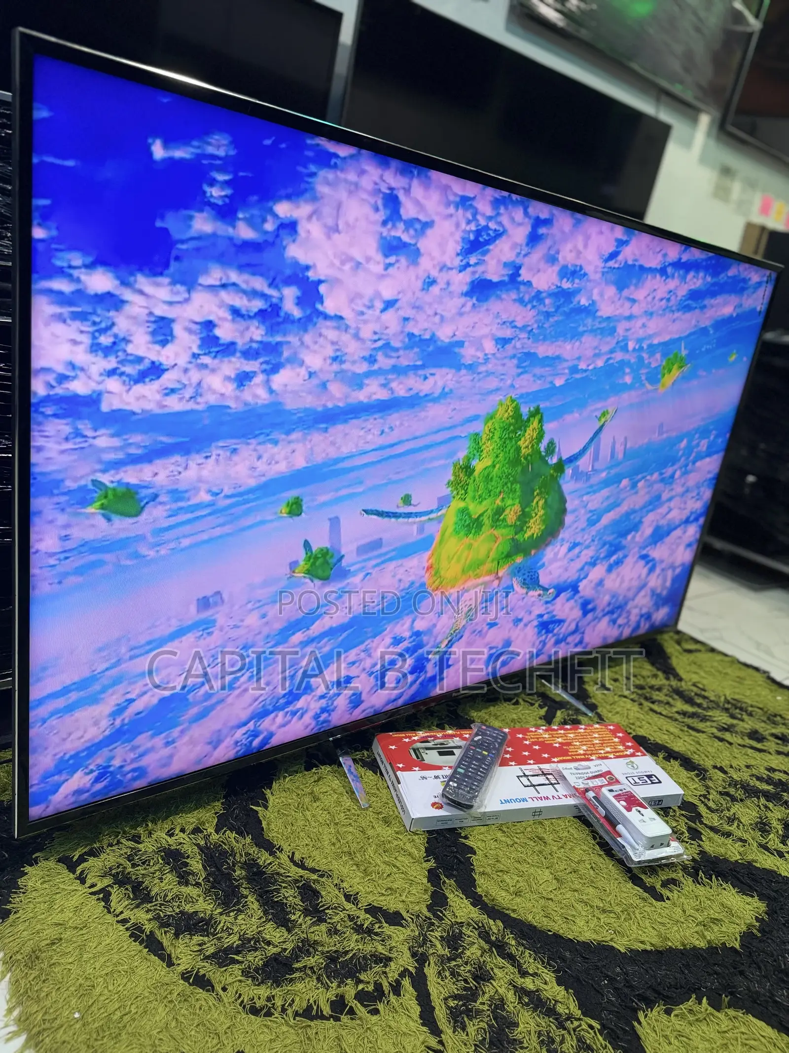 65inches Full Digital Satellite Ultra Hd Led Panasonic Machine