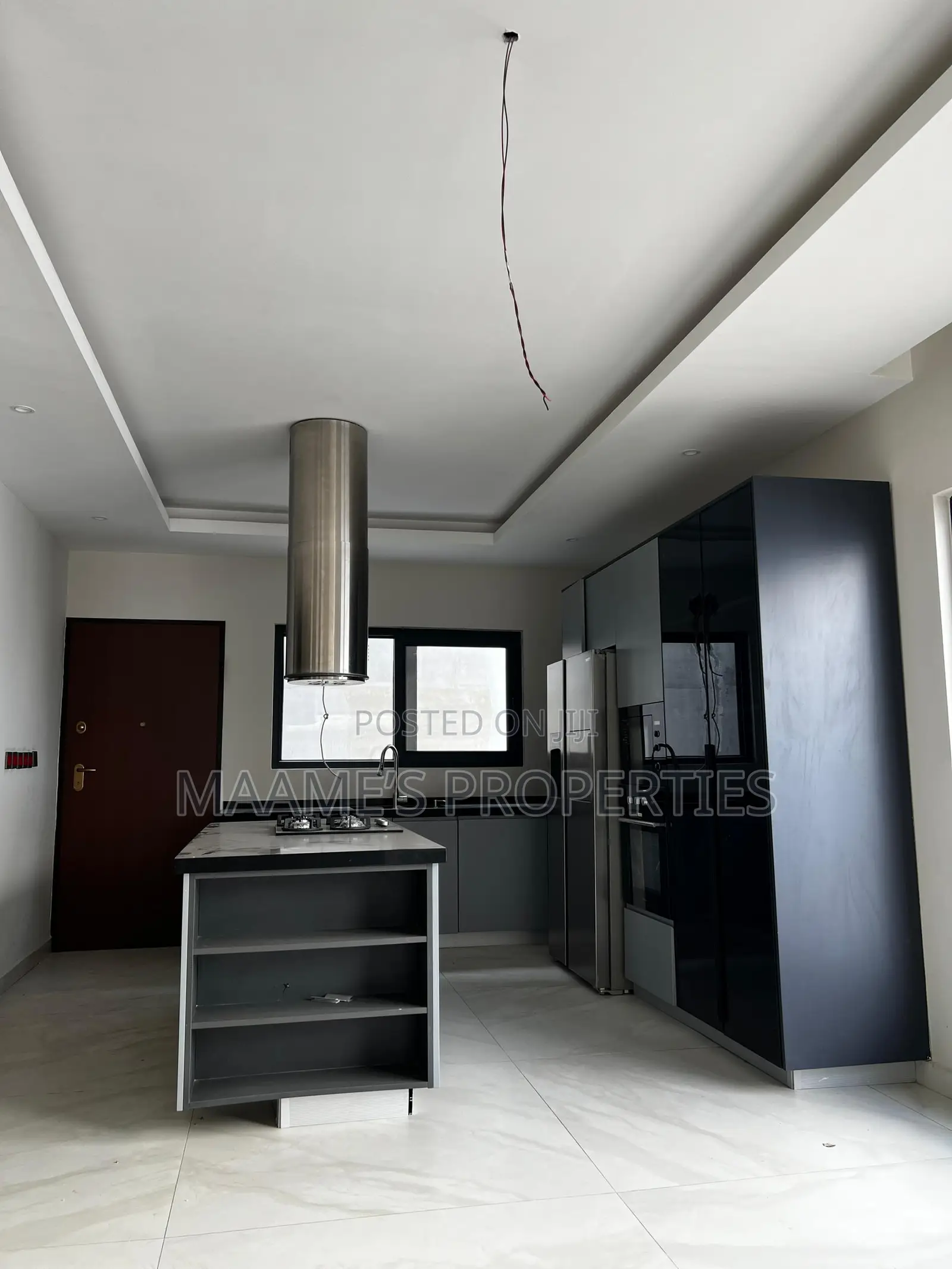 4bdrm Duplex in East Legon for sale