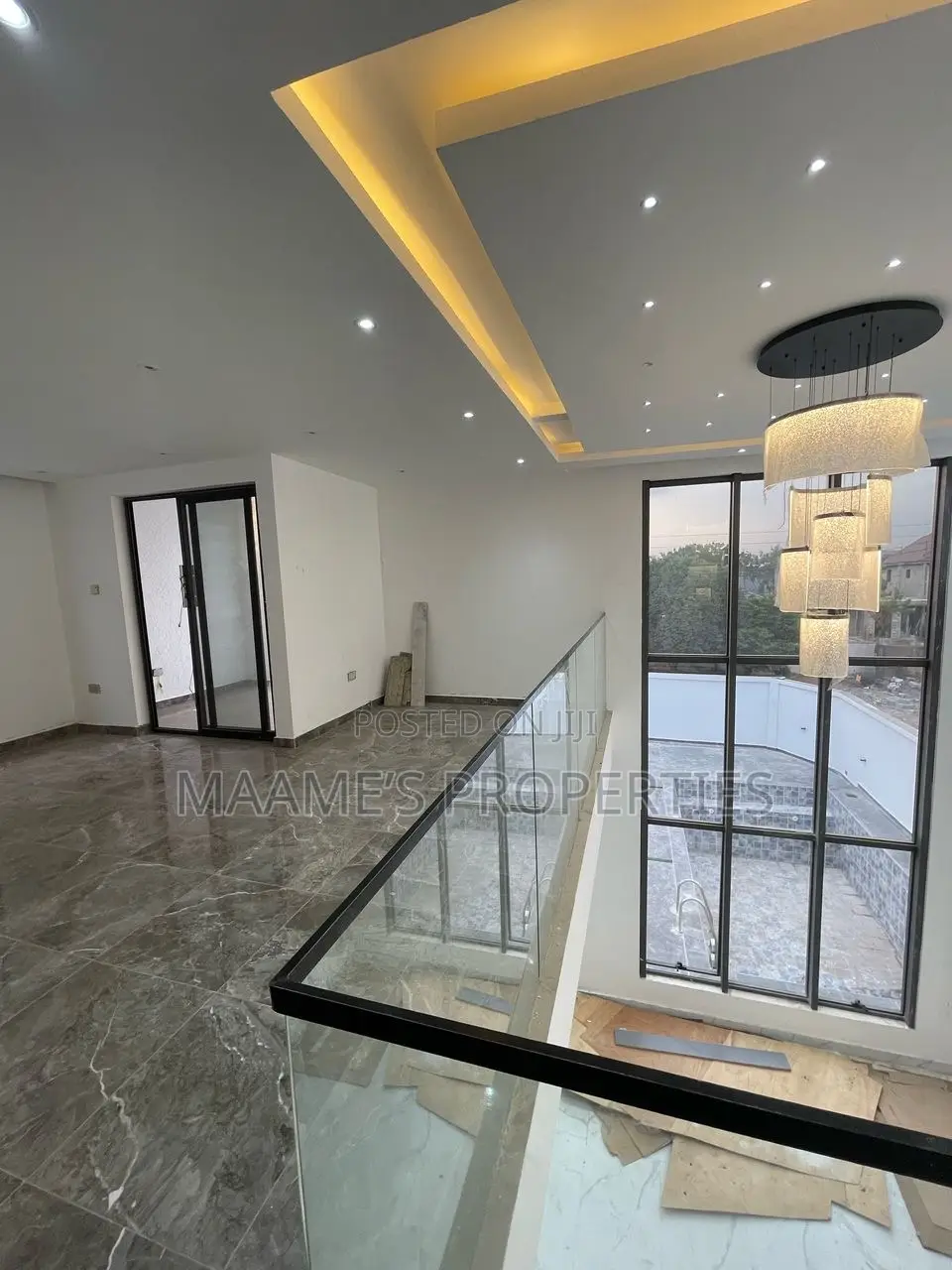 4bdrm Duplex in Ashaley Botwe for sale
