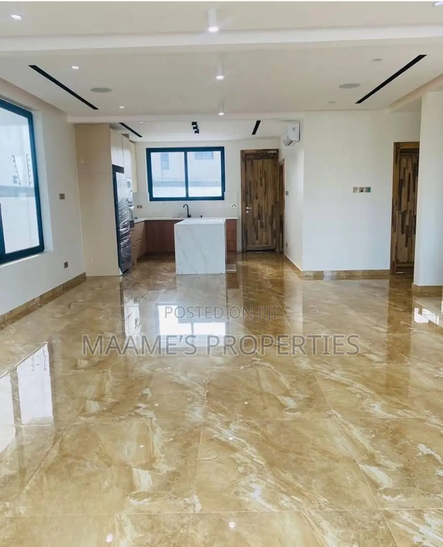 4bdrm Duplex in Tseaddo for sale