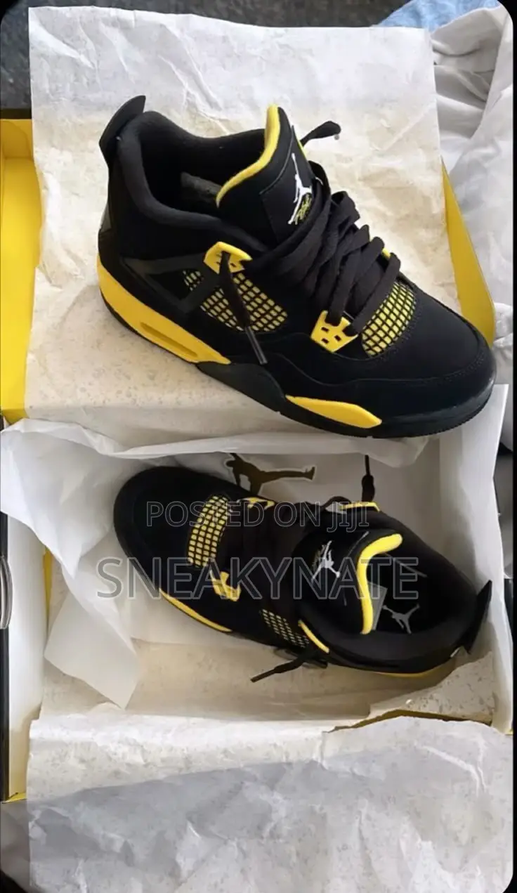 Jordan 4 Sneakers