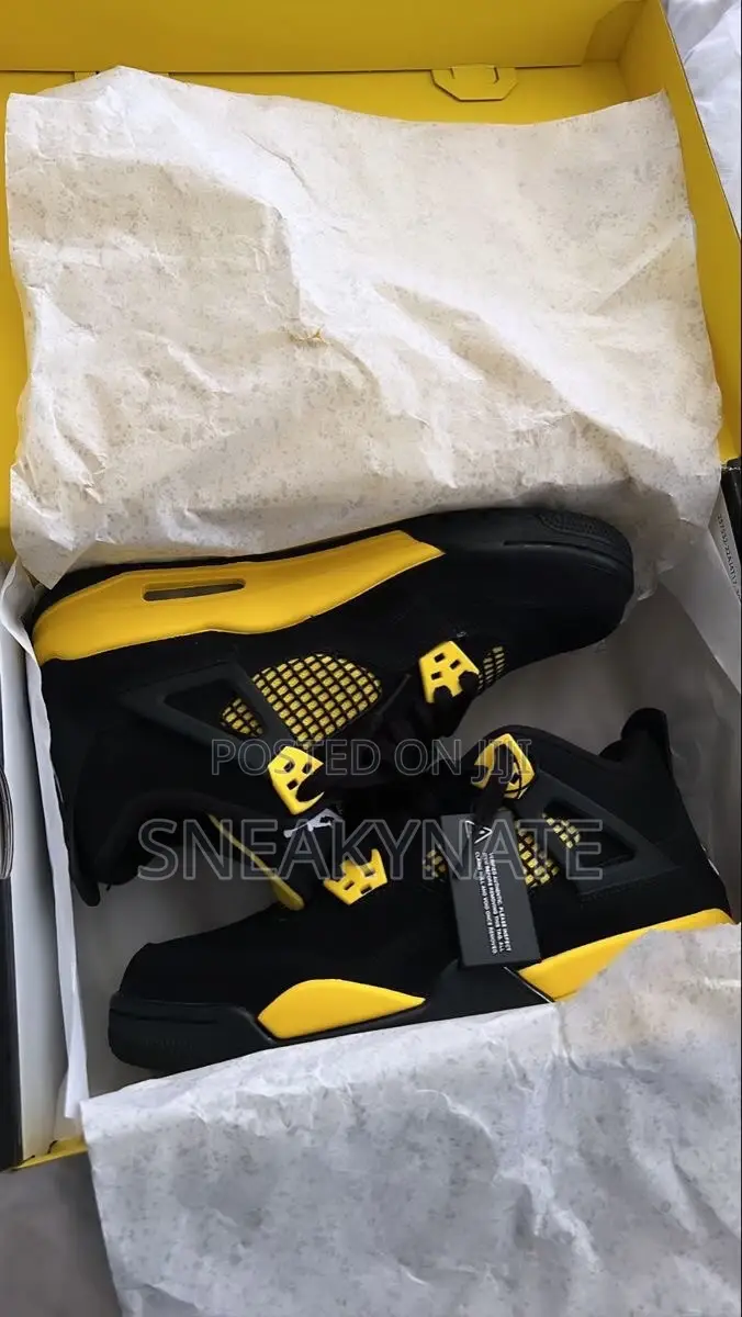 Jordan 4 Sneakers