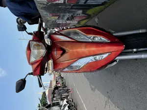 Piaggio Scooter 2025 Red